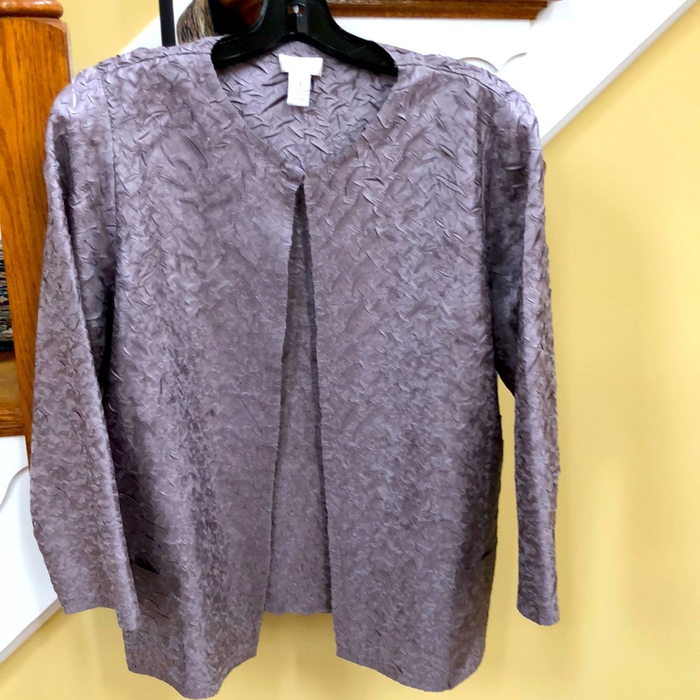 Chicos jacket, size 1, NWOT, silver gray crinkle, 3/4 sleeves & pockets